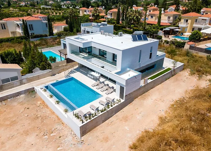 Arsinoe By Ezoria Villa Coral Bay